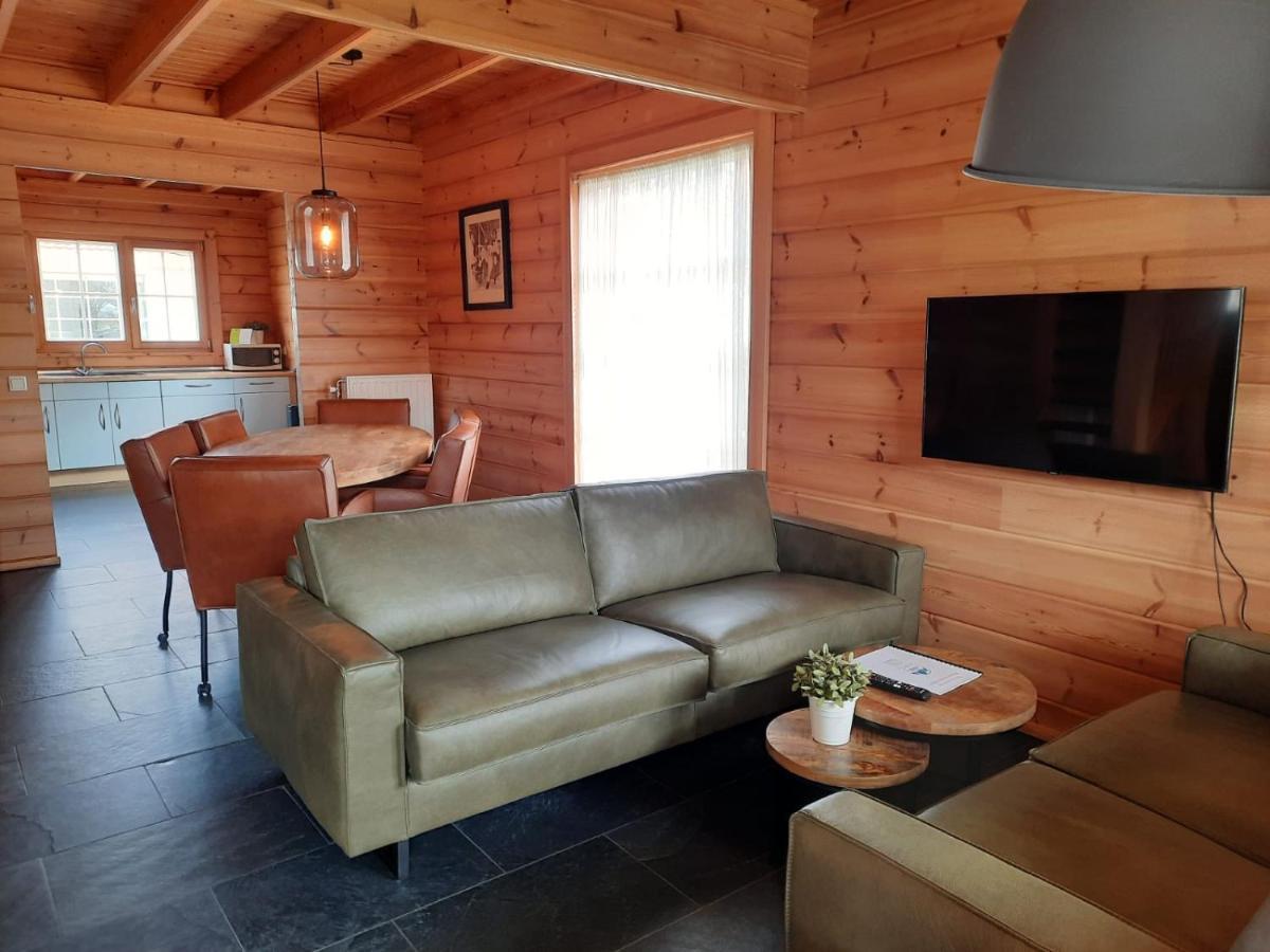 Holiday Park Dennenbos Осткапеле Екстериор снимка