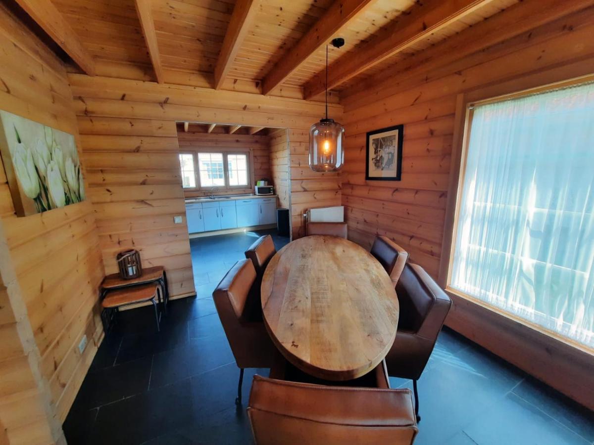 Holiday Park Dennenbos Осткапеле Екстериор снимка