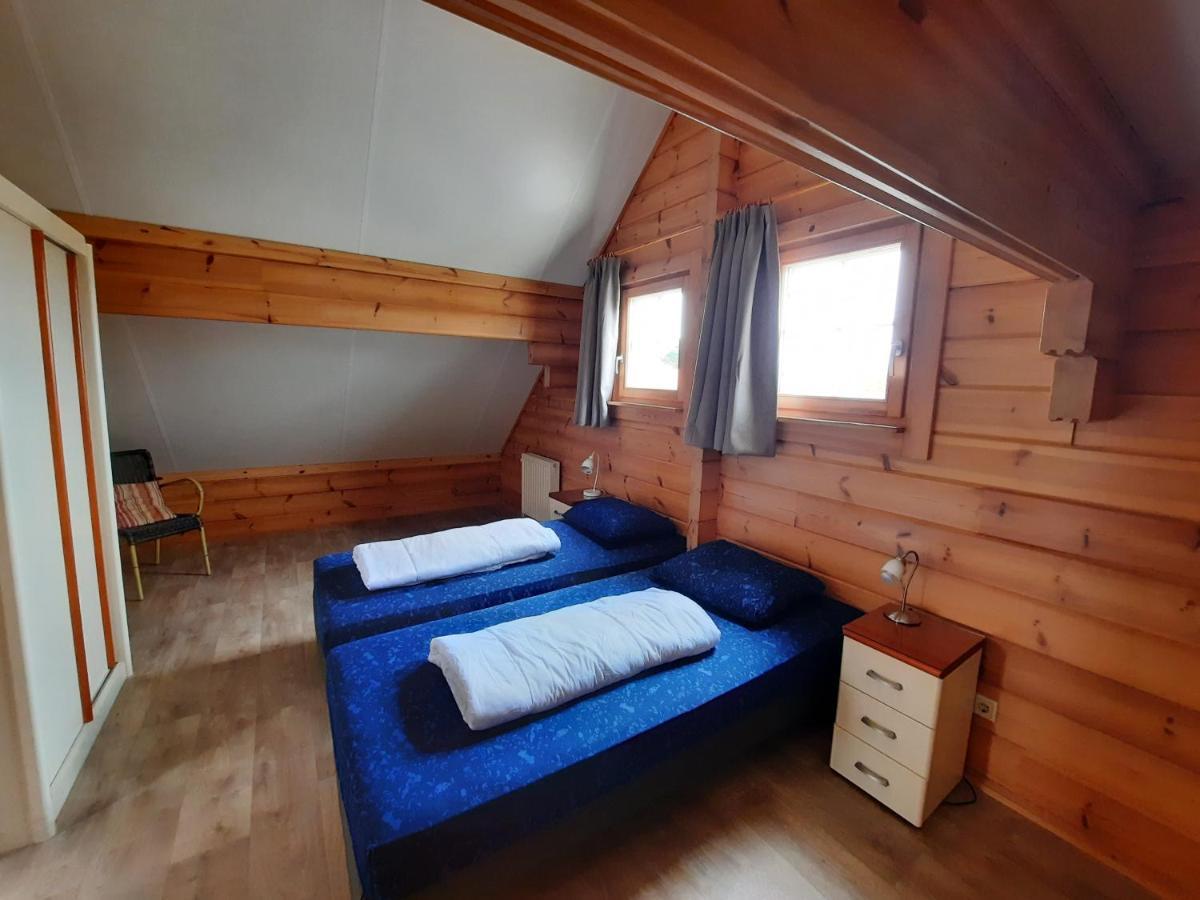 Holiday Park Dennenbos Осткапеле Екстериор снимка