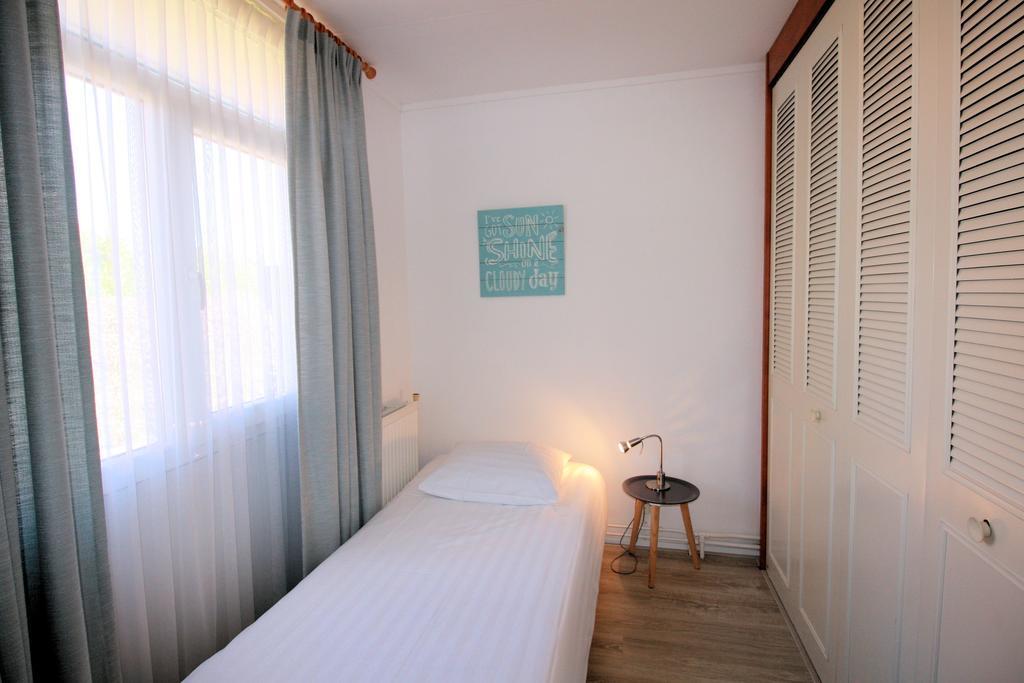 Holiday Park Dennenbos Осткапеле Екстериор снимка